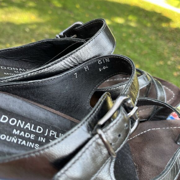 Donald J Pliner Gin Wedge Sandals Womens 7M Metallic Silver Leather Italy Heel - Picture 7 of 10